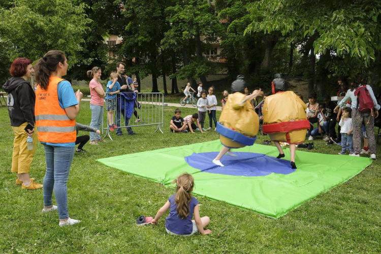Les enfants en fête à Cusset Les enfants en fête à Cusset